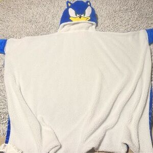 Blue and White Sonic the Hedgehog Character Hooded Blanket